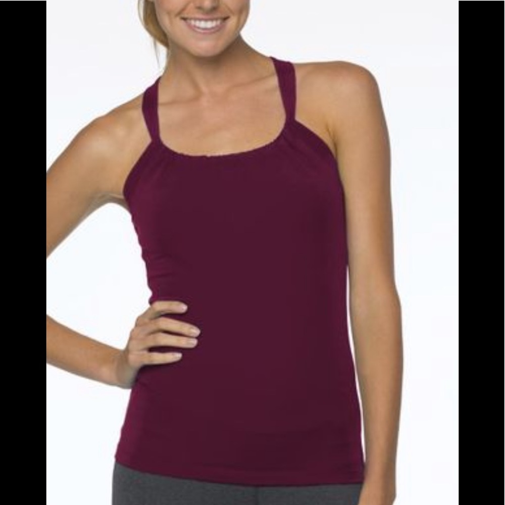 Quinn Chakara Top XL